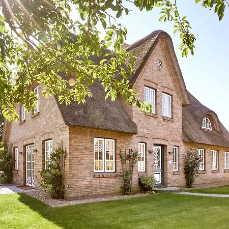 Reethues Maj - Links Semesterbostad *